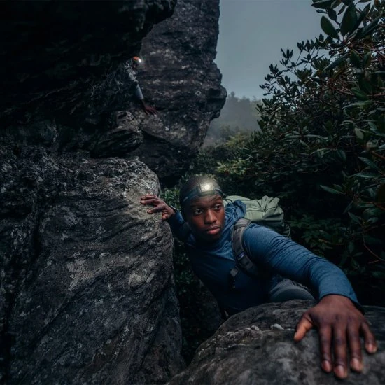 Linterna Frontal BioLite 800 Pro Gris Medianoche Negra 9 Linterna Frontal BioLite 800 Pro Gris Medianoche Negra - Imagen 9