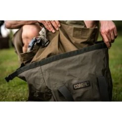 Bolsa Impermeable Compacta Korda Pequeña -Tienda De Pesca KLUG56 3 550x550w
